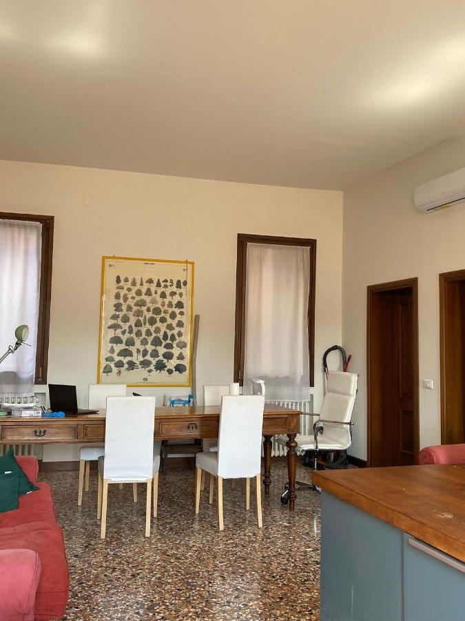 Al Centro Di 6 Posti Letto Venecia