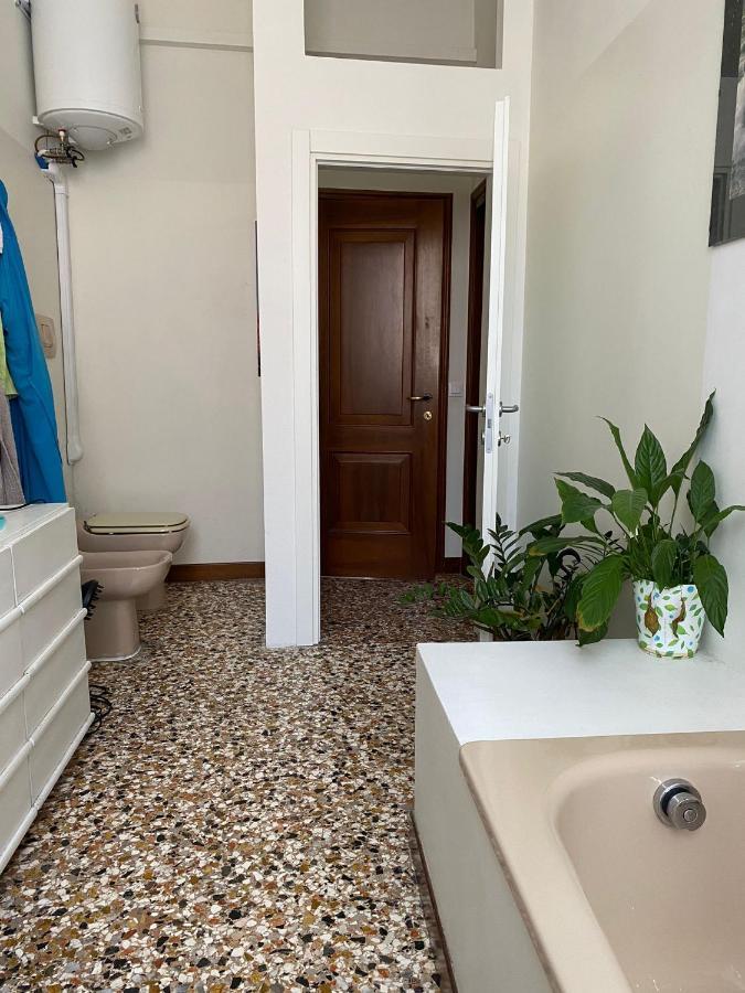 Al Centro Di 6 Posti Letto Appartamento